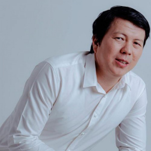 Песня Kairat Adilov – Sen 18-de edin Papuri 80-90