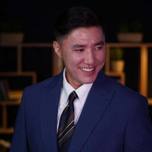 Песня Мұстахим Ысмайлов – Адамдар