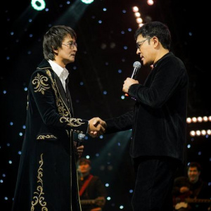 Песня Еркін Нұржанов, Нұржан Төлендиев – Адамдар