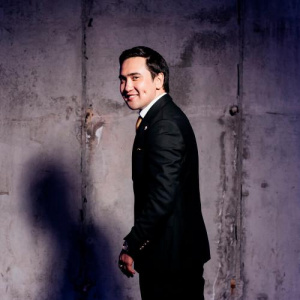 Песня Самат Жанғазин – Алтынай