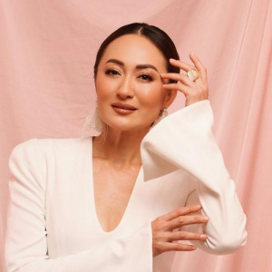 Песня Bakyt Turman – Қалай？