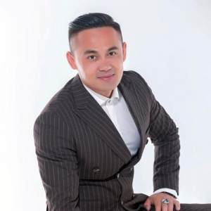 Песня Қажымұрат Шешенқұлұлы – Жарығым