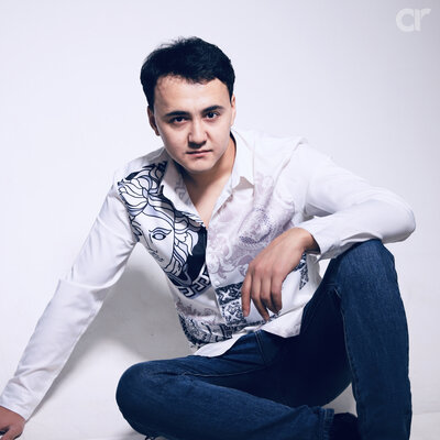Песня Айбек Қайбулла – Сені сүйемін